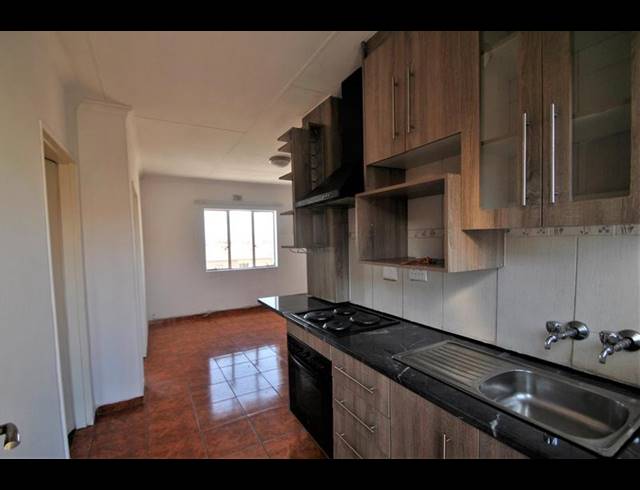 2 BEDROOM APARTMENT FOR SALE IN FLEURHOF